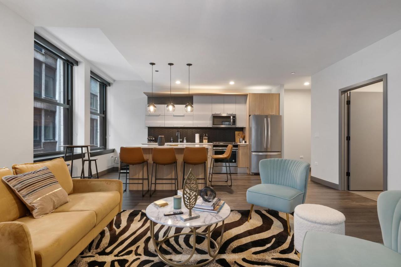 Experience Downtown Chicago At Millennium - Luxury Apartments In The Loop エクステリア 写真