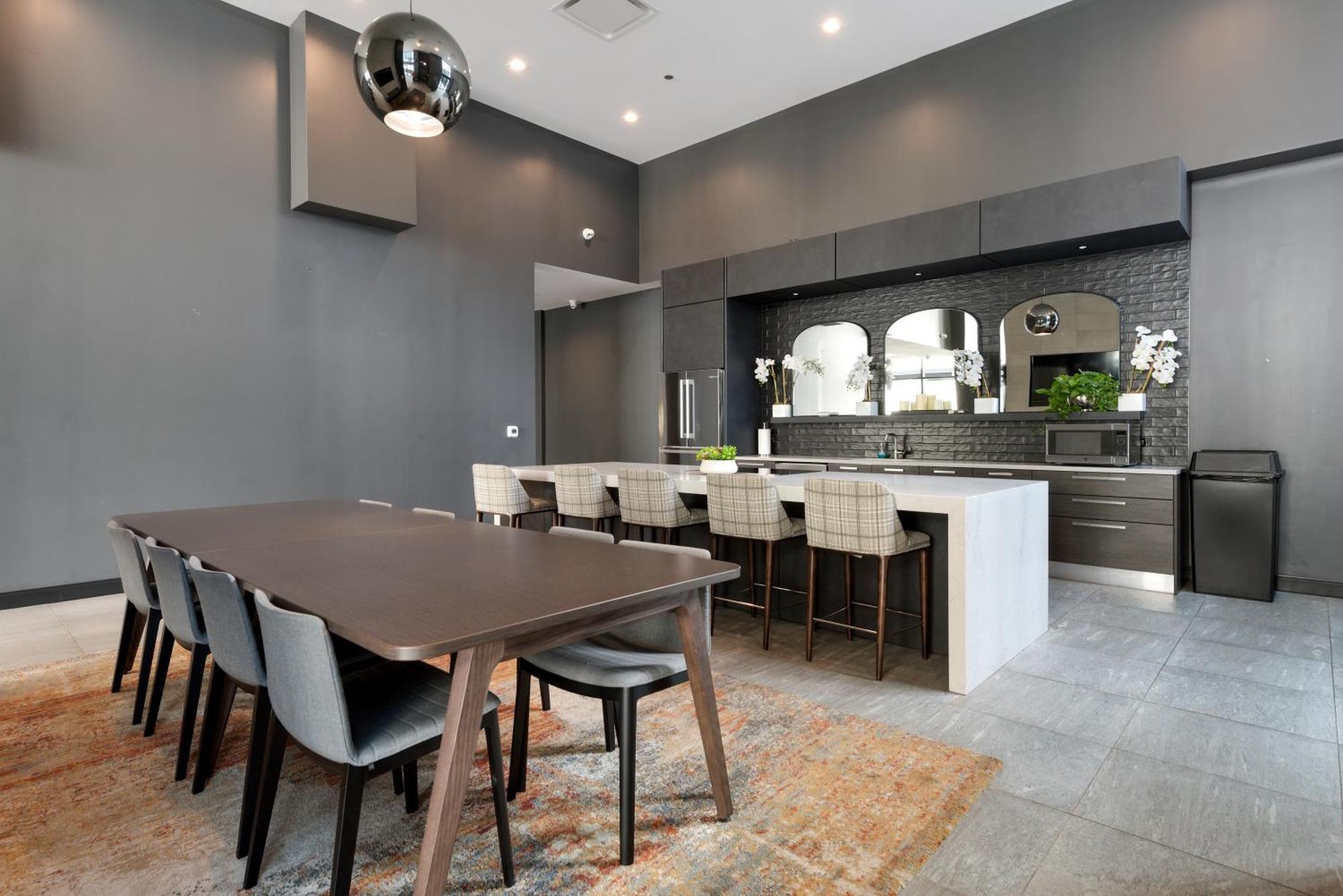 Experience Downtown Chicago At Millennium - Luxury Apartments In The Loop エクステリア 写真
