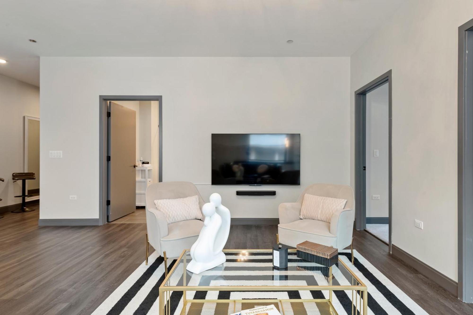 Experience Downtown Chicago At Millennium - Luxury Apartments In The Loop エクステリア 写真
