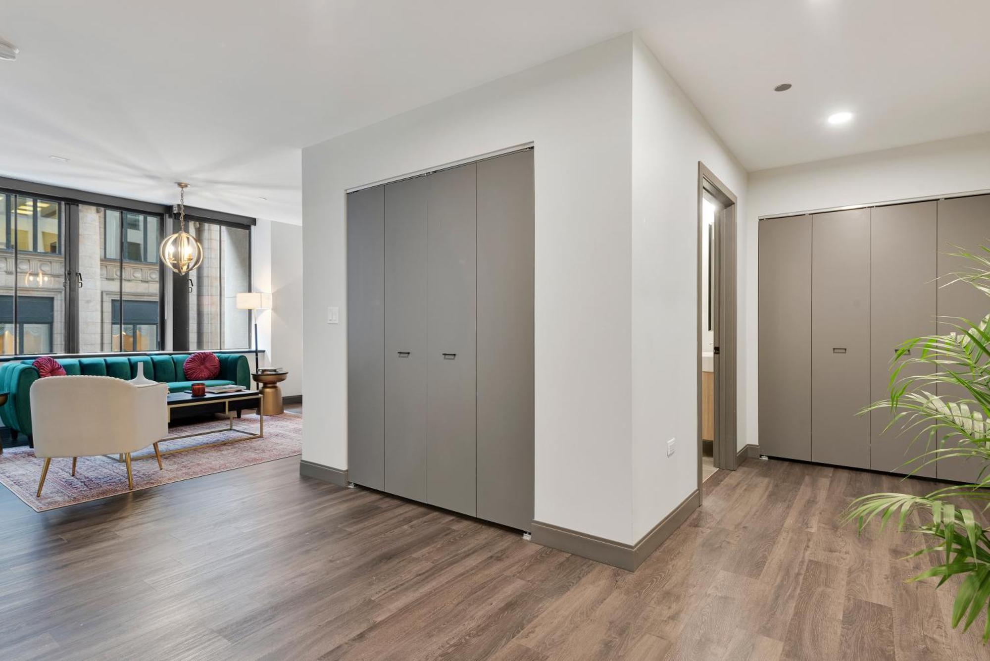 Experience Downtown Chicago At Millennium - Luxury Apartments In The Loop エクステリア 写真